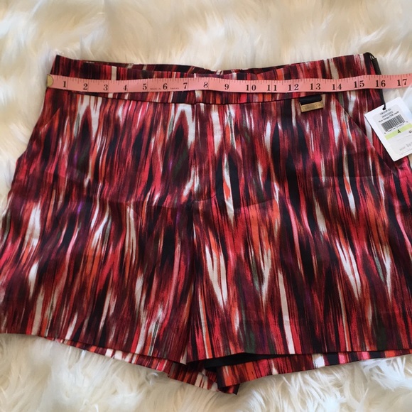 NWT Calvin Klein Printed Shorts - Picture 3 of 10